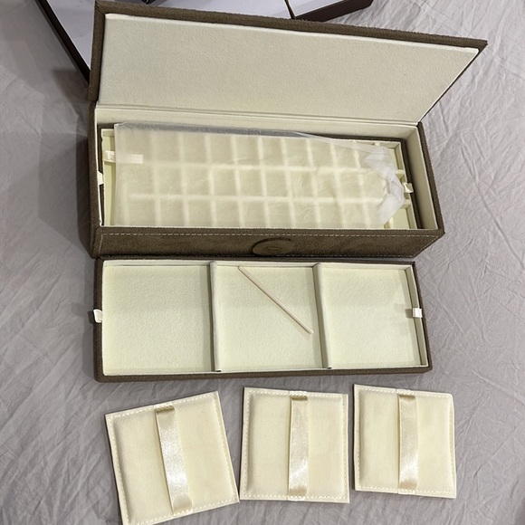 PANDORA  JEWELRY LEATHER BOX WITH 3 TRAYS - Picture 11 of 15